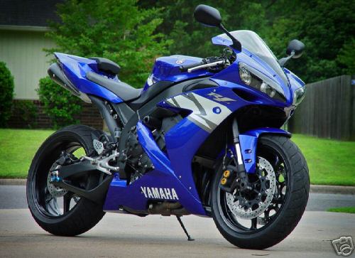 Yamaha R1