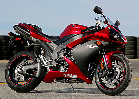 Yamaha R1