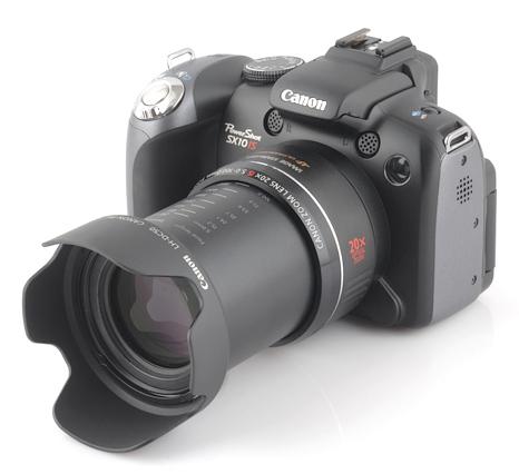 Canon PowerShot SX10 IS Zoomed Lenses & Hood