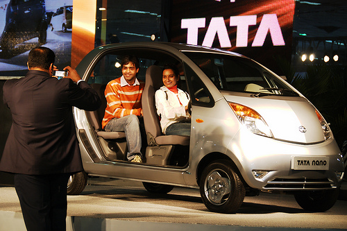 Tata Nano Cutthrough with passengers